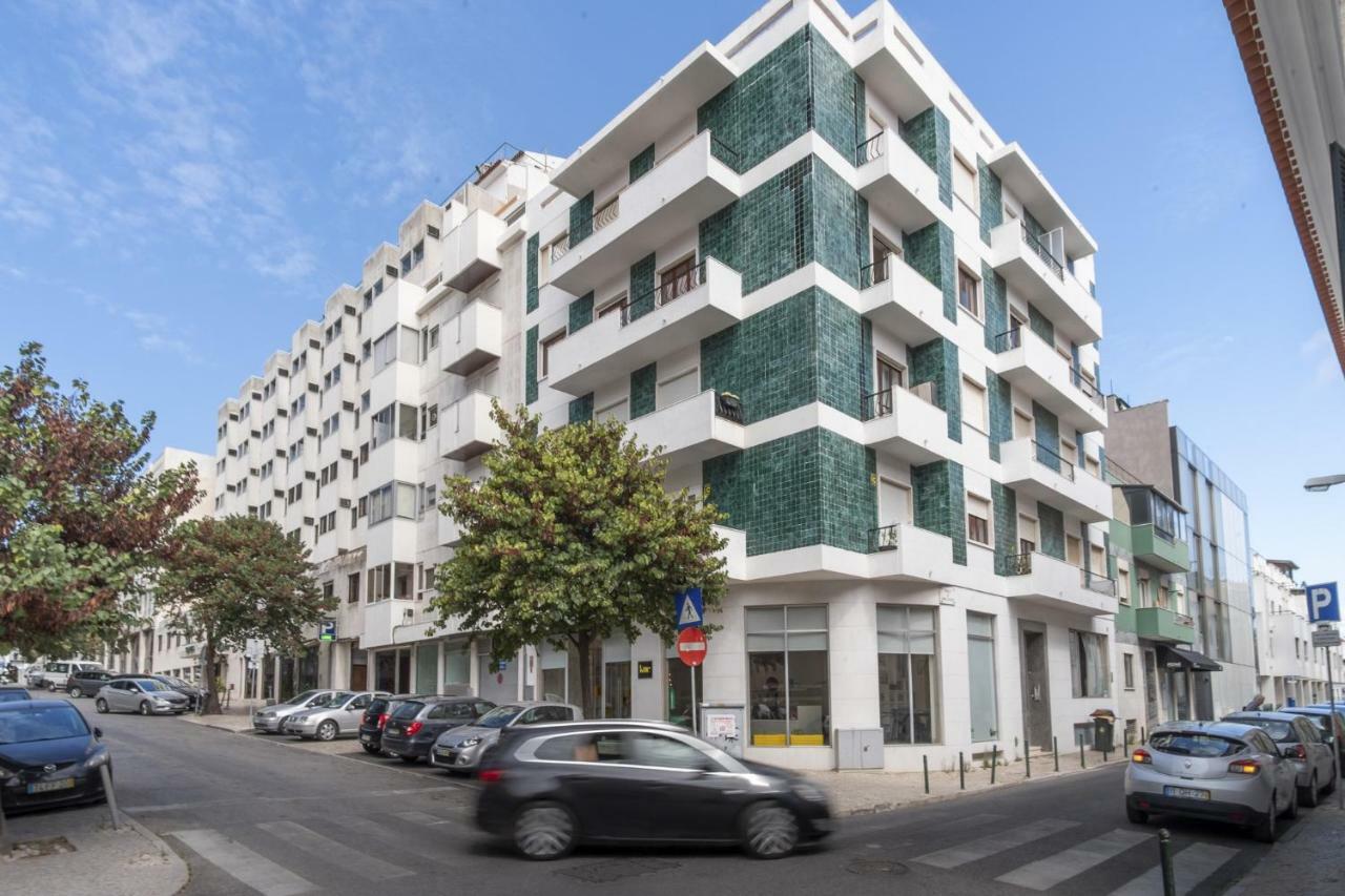 Lv Premier Amoreiras Am3 Lisbon Exterior photo